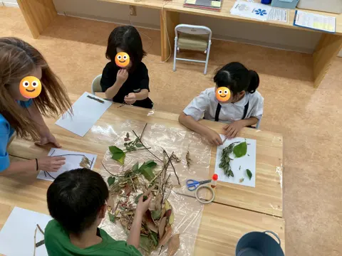 自然を使った工作アクティビティ - Luana English School 2026年7月