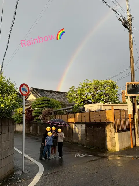 雨上がりの空にかかった虹